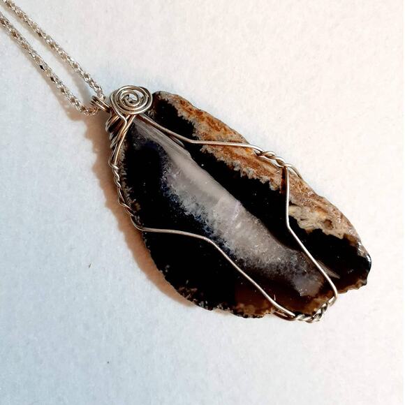 Wire Wrap Black/Grey Agate Slice Pendant Necklace - Picture 3 of 5